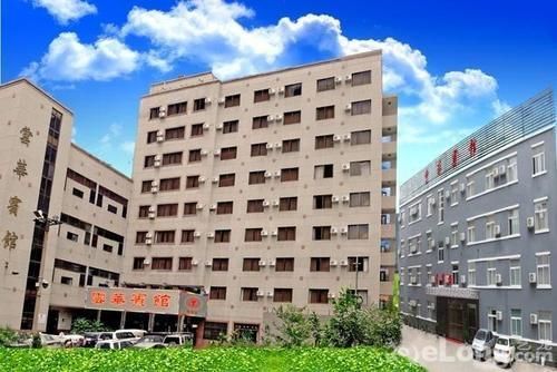 Landmark Hotel Kunming Bagian luar foto